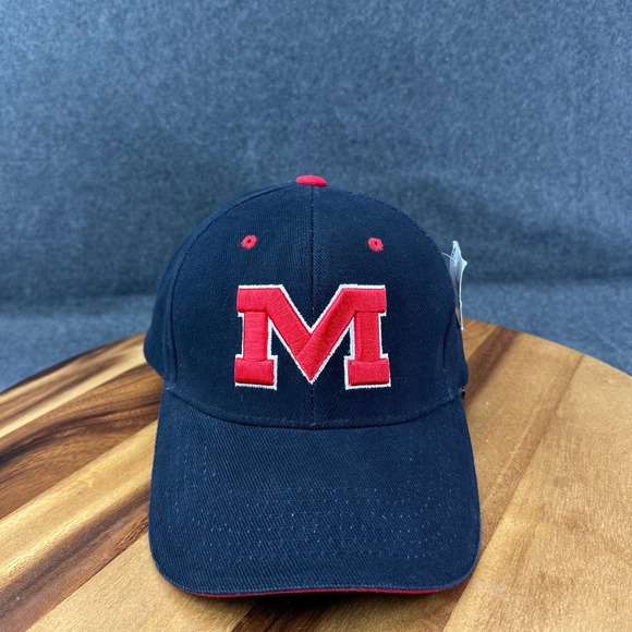 STARTER Other - Ole Miss Colonel Reb VTG Starter Hat Navy Blue Red Embroidered Graphic NWT 2003